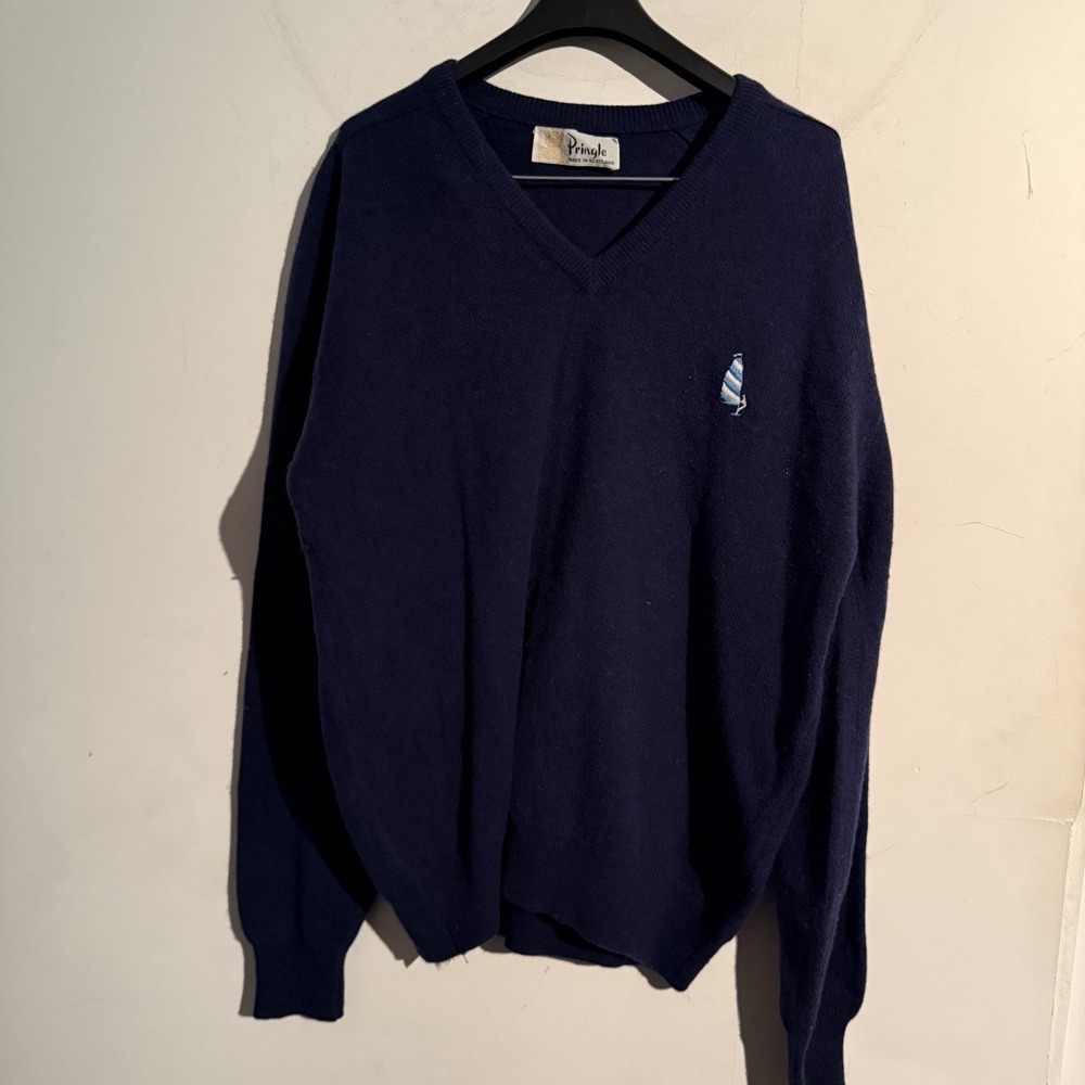 Vtg Pringle Of Scotland Men's‎ Small Navy Blue Wool Vneck Sweater Windsurf Sail